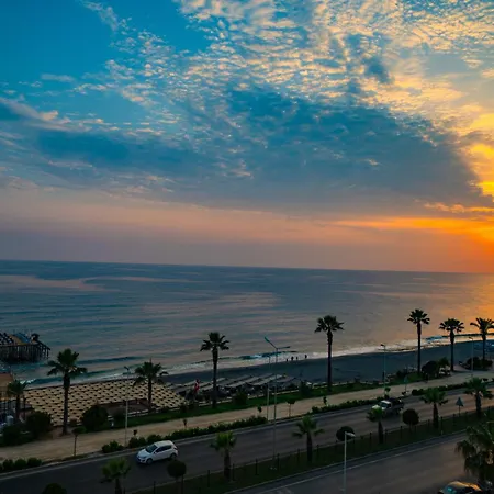 Hotel Senza Grand Santana Mahmutlar