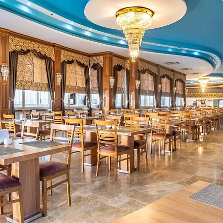 Hotel Senza Grand Santana