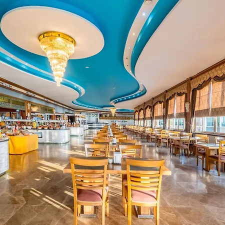 Senza Grand Santana Hotel